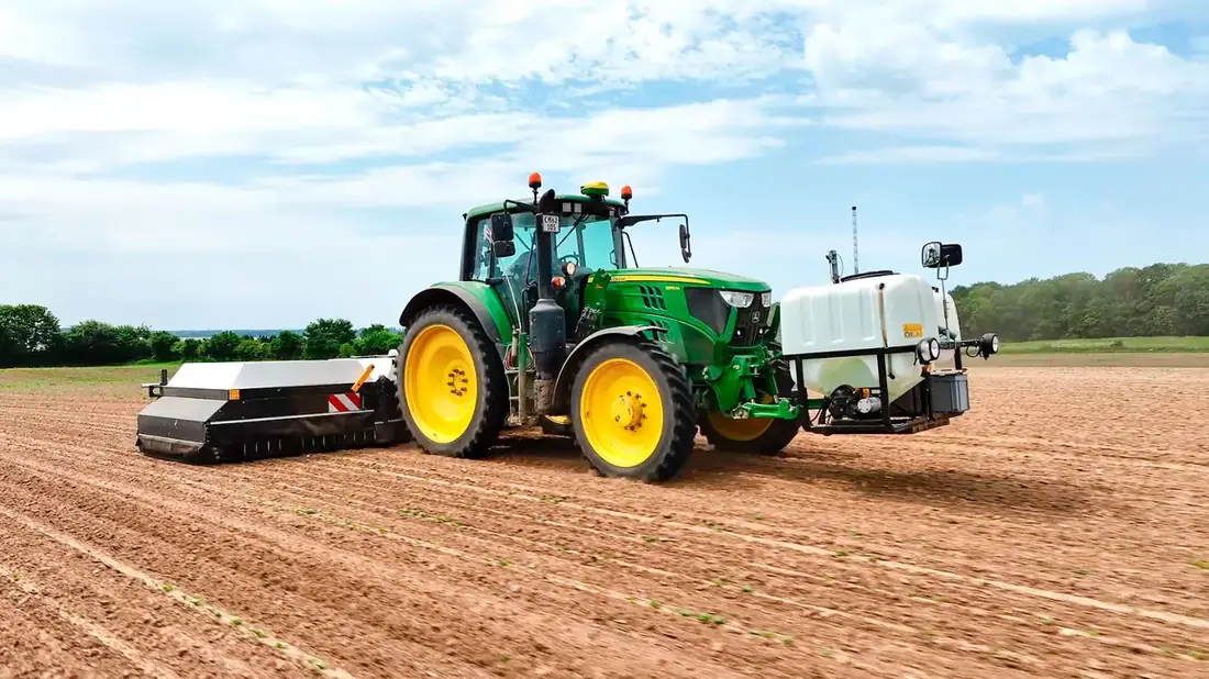 Testimonialvideo for schweiziske Ecorobotix SA, optaget i Danmark.